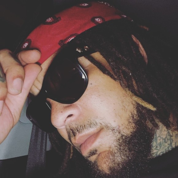 Meet your Posher, David - Picture 1 of 1